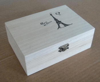 Medinė dėžutė