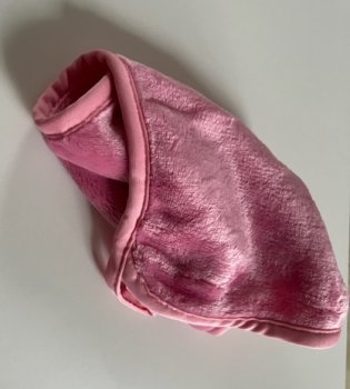 Rožinis makiažo valymo rankšluostis