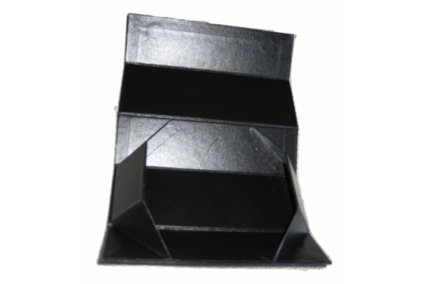 Sulankstoma popierinė dėžutė