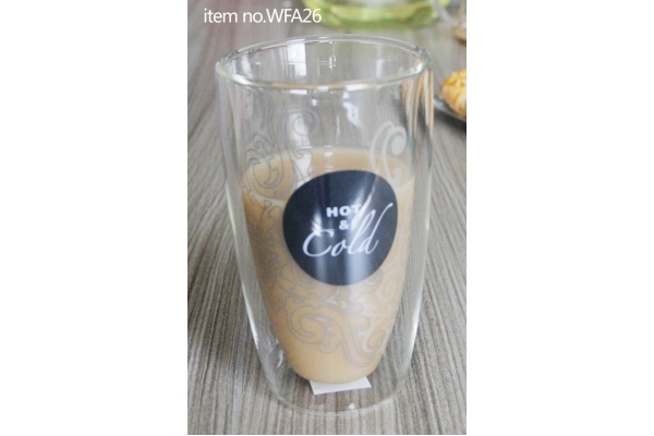 Dvigubo stiklo stiklinė