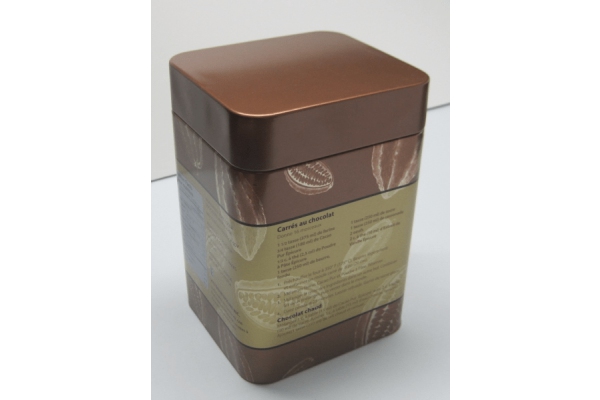 Metalinė kavos dėžutė