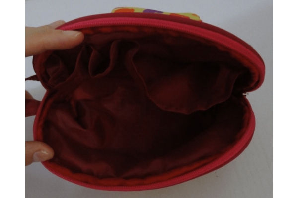 Kosmetinė su Jūsų dizaino spauda