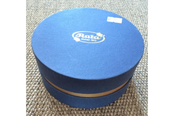 Apvali popierinė saldainių dėžutė