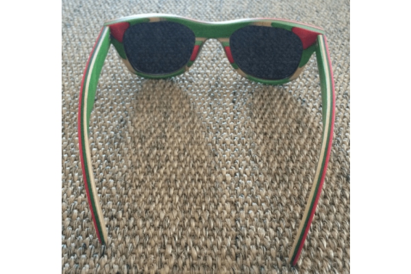Mediniai akiniai nuo saulės