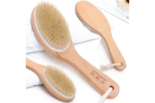 Sauso masažo šepetys