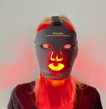 Rejuvenation Šviesos terapijos LED kaukė